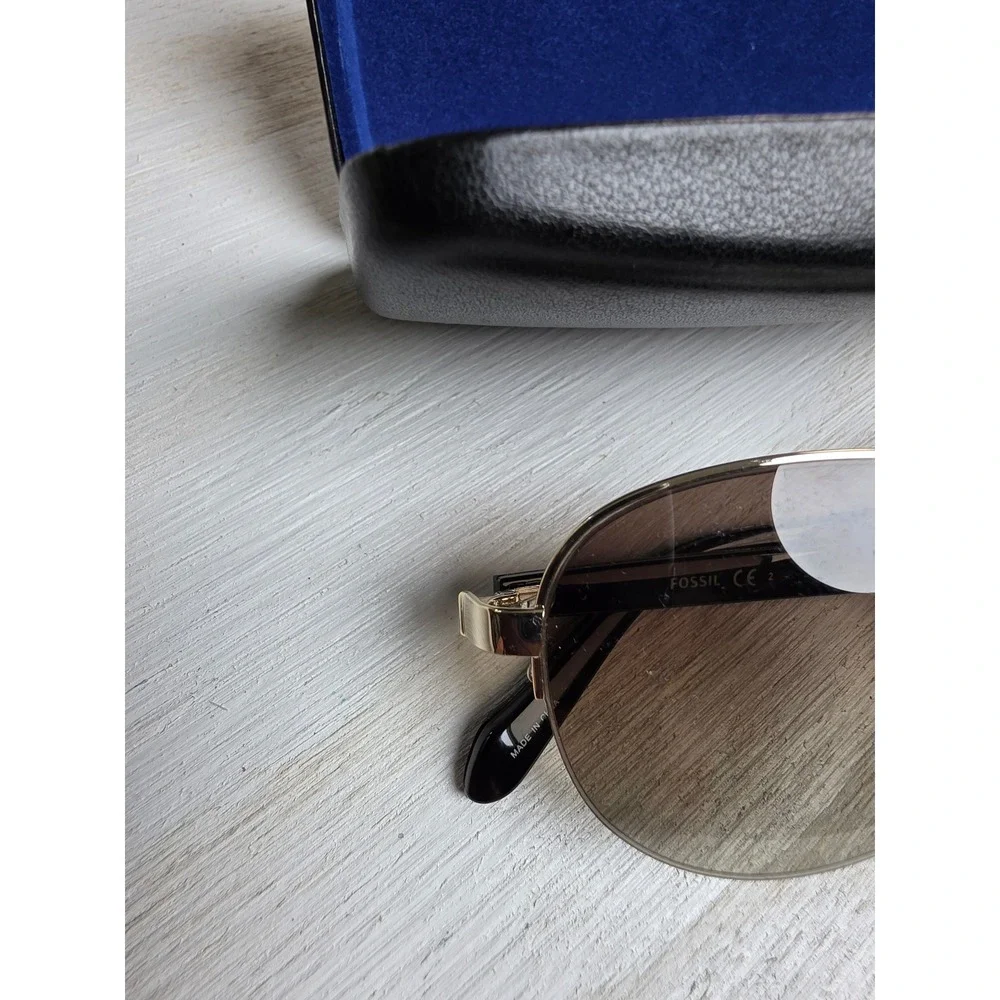 Fossil FOS 3062/S Gold Black Aviator Sunglasses Brown Gradient Lens Classic Y2K